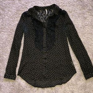 Women’s blouse